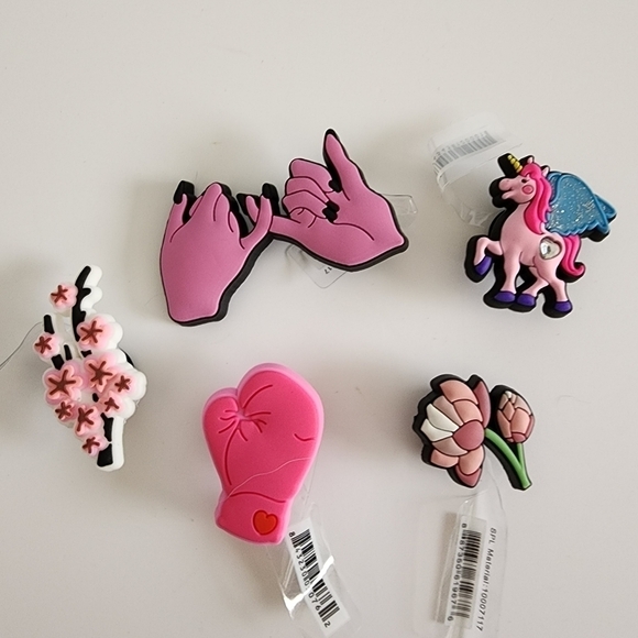 NEW Bundle 5 Pink Shoe Charms Jibbitz for Crocs - Picture 1 of 10